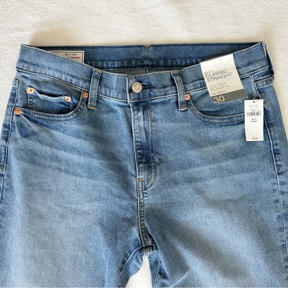 Gap Women’s Mid Rise Classic Straight Stretch Jeans, size 30 Short / 10 Short - Picture 4 of 16